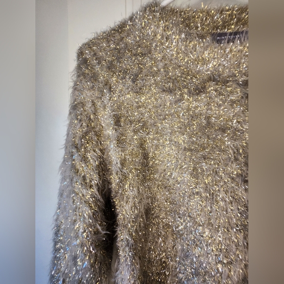 Soft Sparkle Holiday Sweater Gold Shaggy Women's Sz Small Stretchy Mint Velvet - Picture 4 of 7